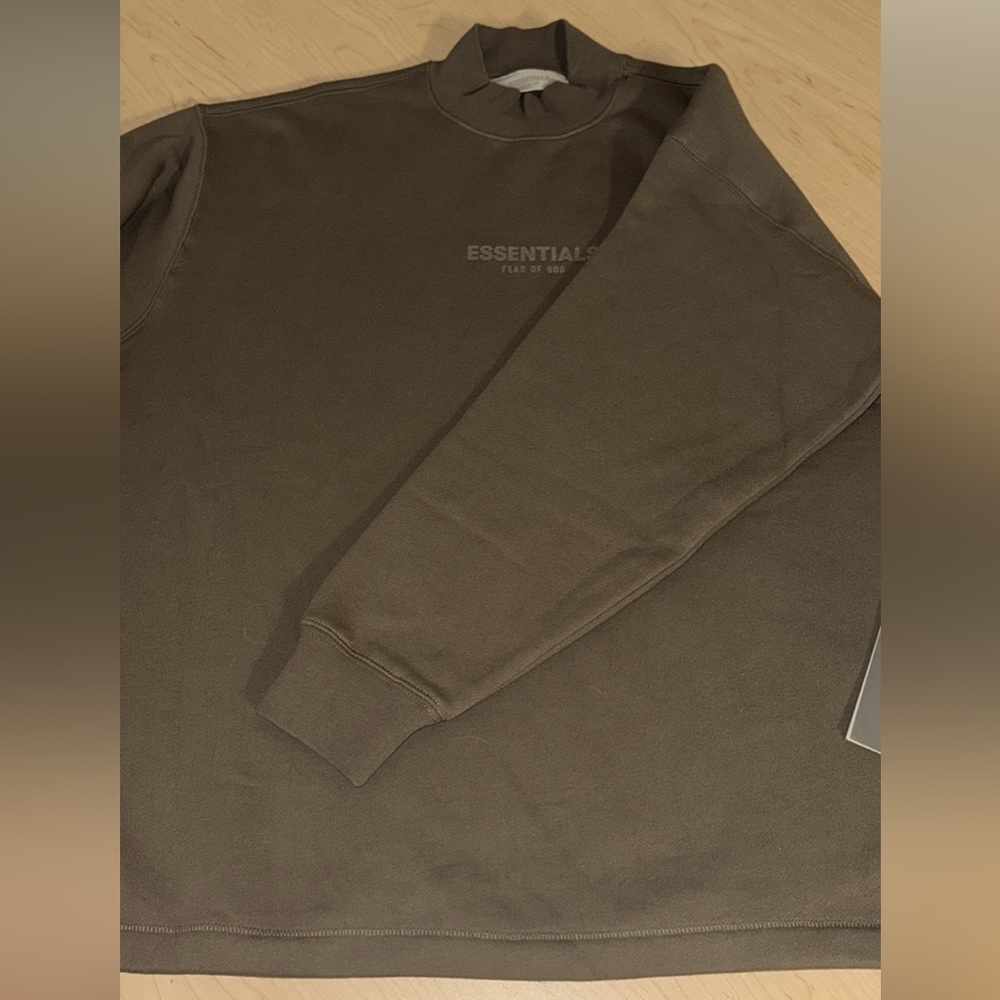 Like BN Fear of God Essentials Relaxed Crewneck - ‘Wood’
